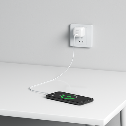 Adapter sạc nhanh 45W, 1 cổng USB-C, PD 3.1 PPS, màu trắng Belkin (tương thích iPhone 17 Series)